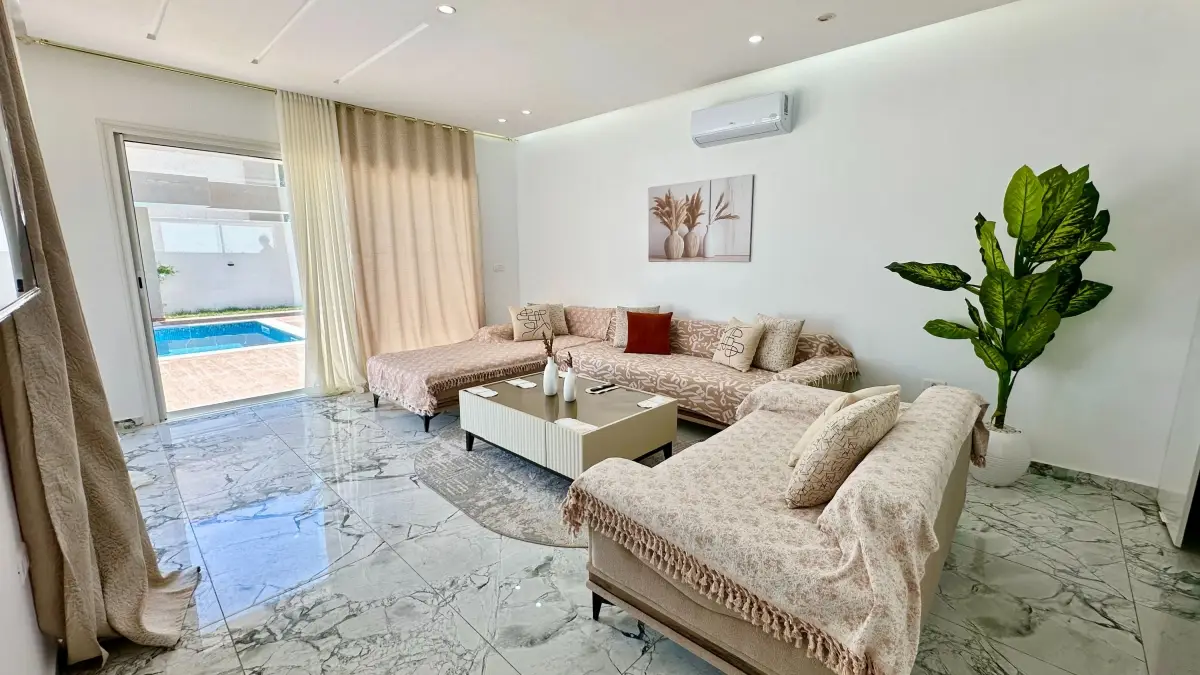 Villa Adam2